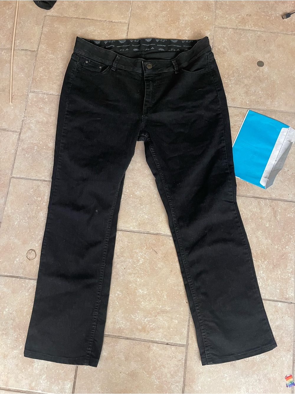 Riders by Lee Black Women’s Straight-Leg Jeans